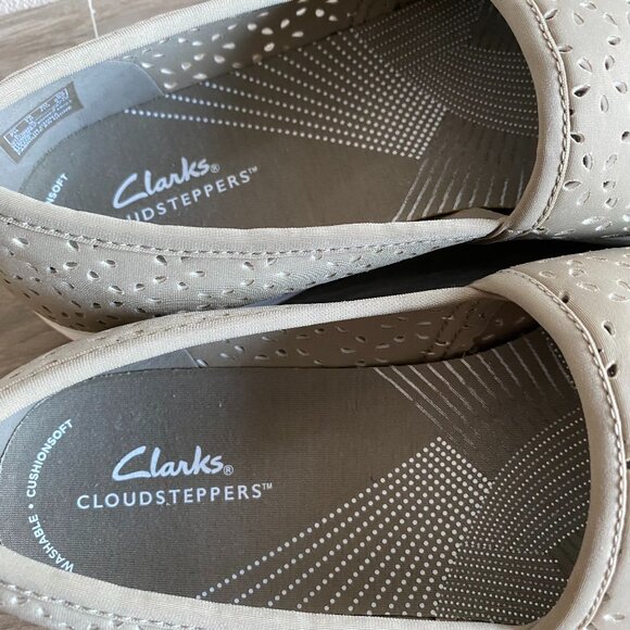 Clarks Cloudsteppers Emily Breeze Loafers Sz 10 - Picture 9 of 12